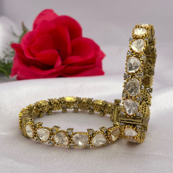 Monzonite Kundan Bangle