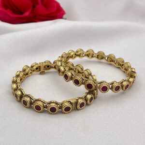 Rajwadi Ruby And Gold Platted Bangles