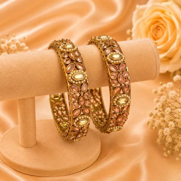 Eye Stone Broad Kada
