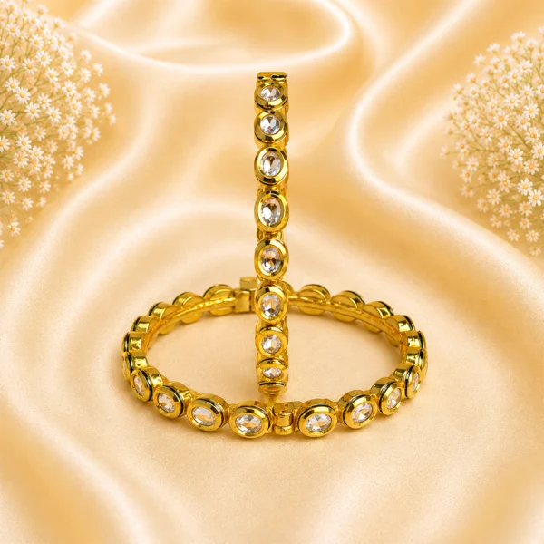 Openable-Oval Kundan Kada