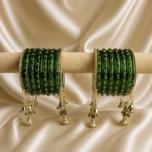 Sleek Hanging With Green Stone Glass Bangle Set